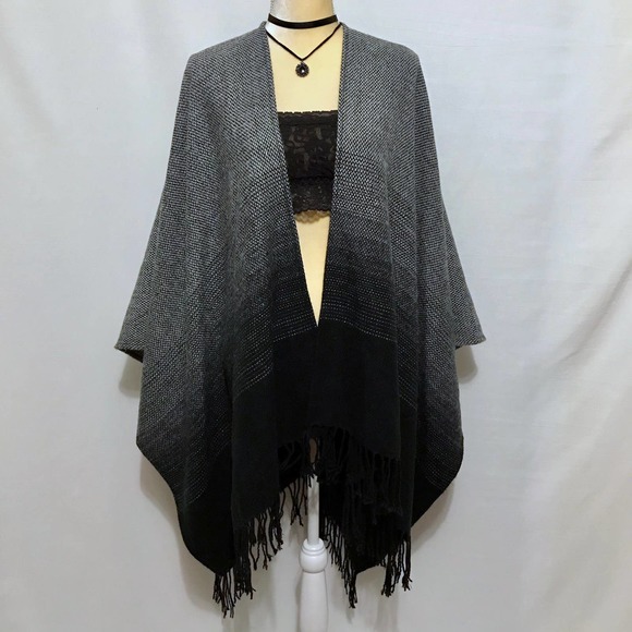 LOFT Sweaters - ❌SOLD❌ Ann Taylor Loft Ombré Poncho for Women One Size